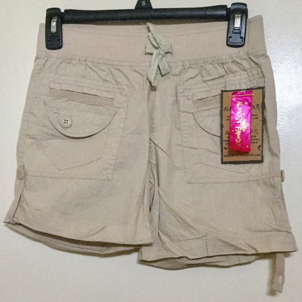 Girl's chino shorts